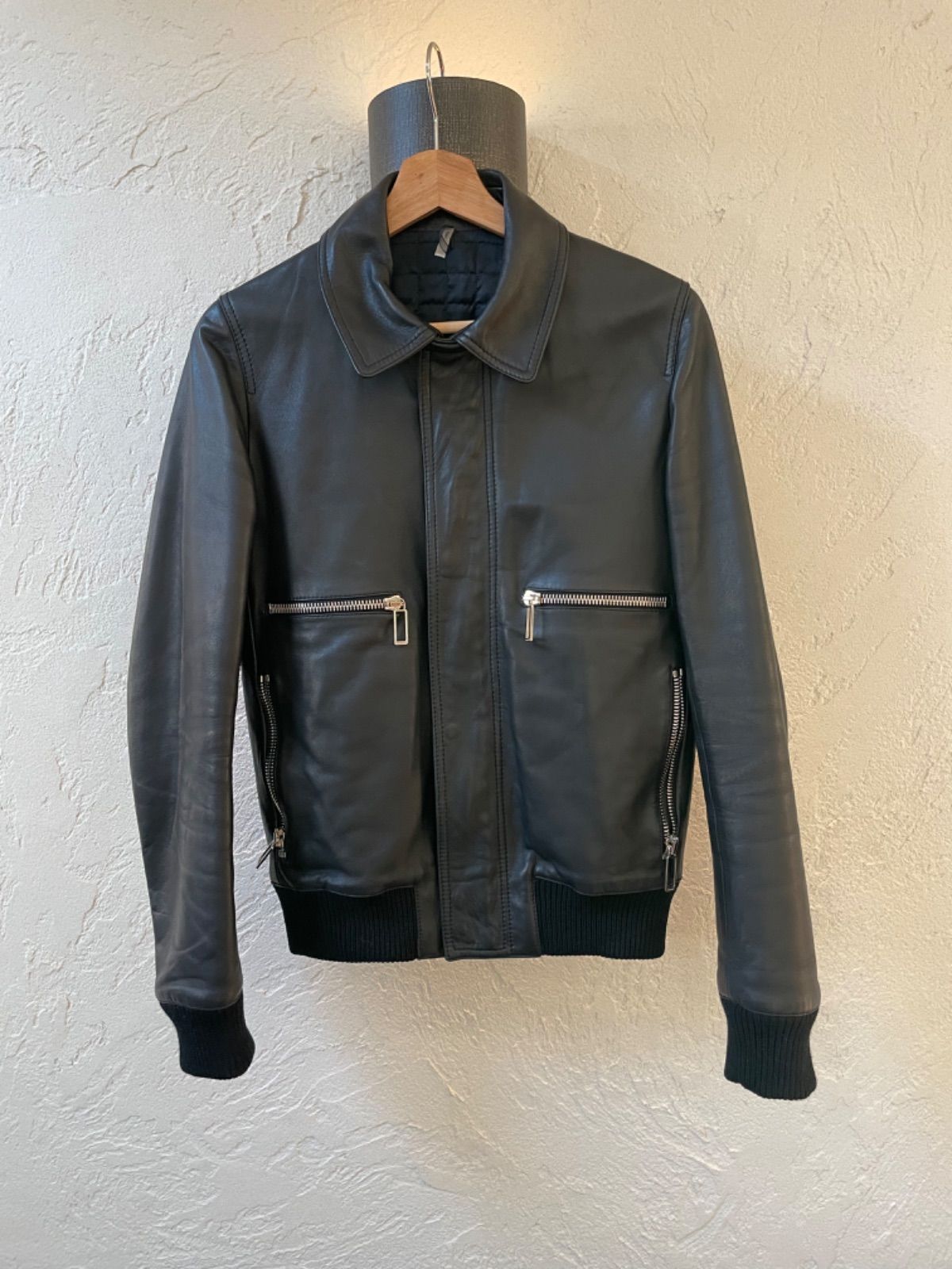 名作 ディオールオム 09AW ラムレザー 中綿入り ライダースジャケット 名作 ディオールオム 09AW ラムレザー 中綿入り ライダースジャケット