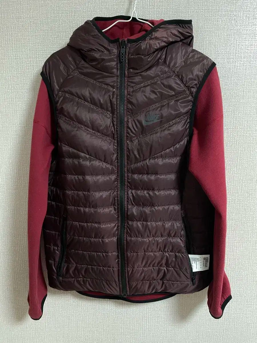 Nike ナイキ エアロロフト ダウンジャケット