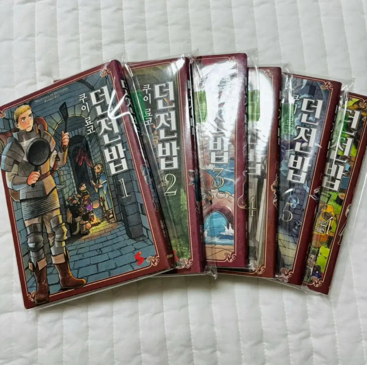 【雷市場（ポンジャン）商品韓国直送】 ダンジョンライス 1 5 巻 14 巻 ( 3 4 初版 特典 X ）