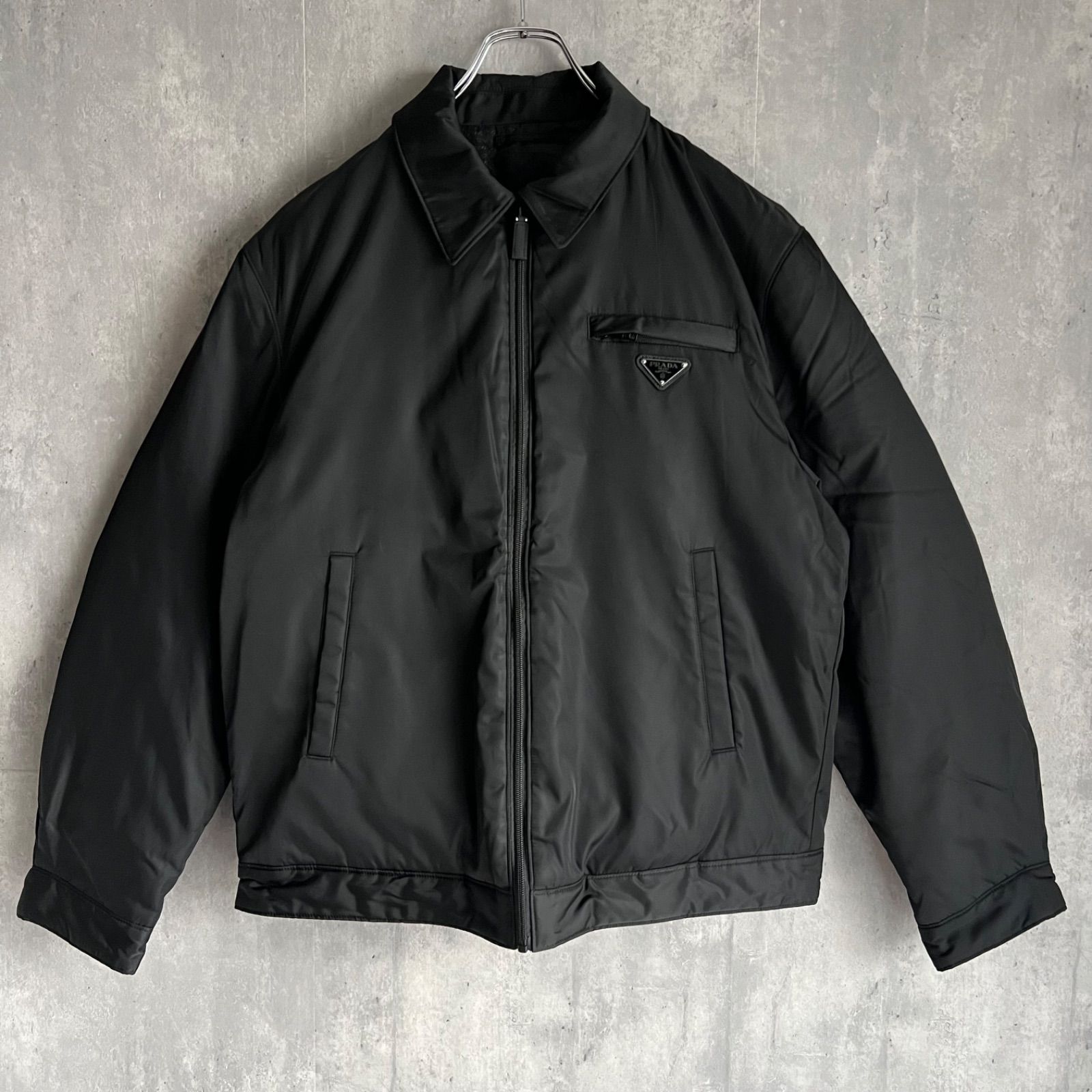 PRADA プラダ RE-NYLON クロップド ナイロンダウンジャケット