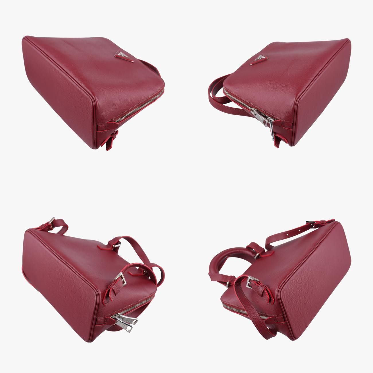 PRADA ワインレッド リュック プラダPradaリュック・デイパック ワインレッド サフィアーノ