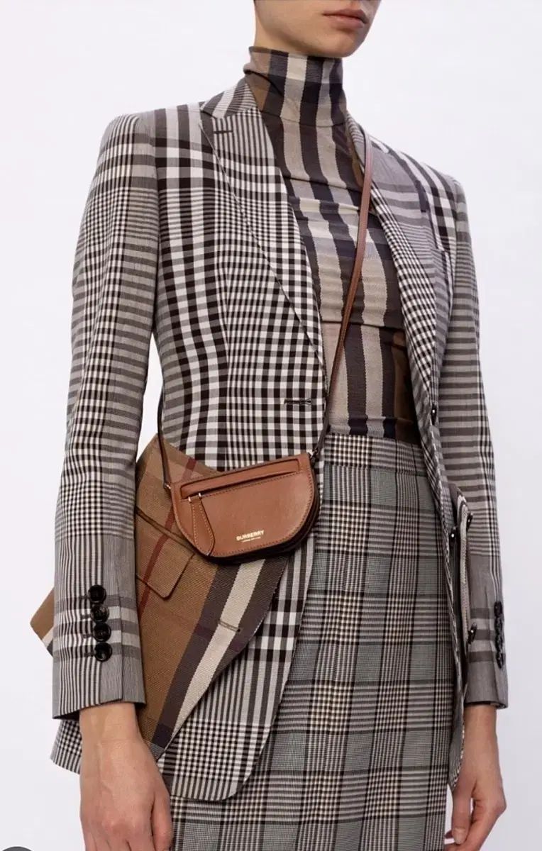 Burberry バーバリー オリンピア ミニクロスバッグ