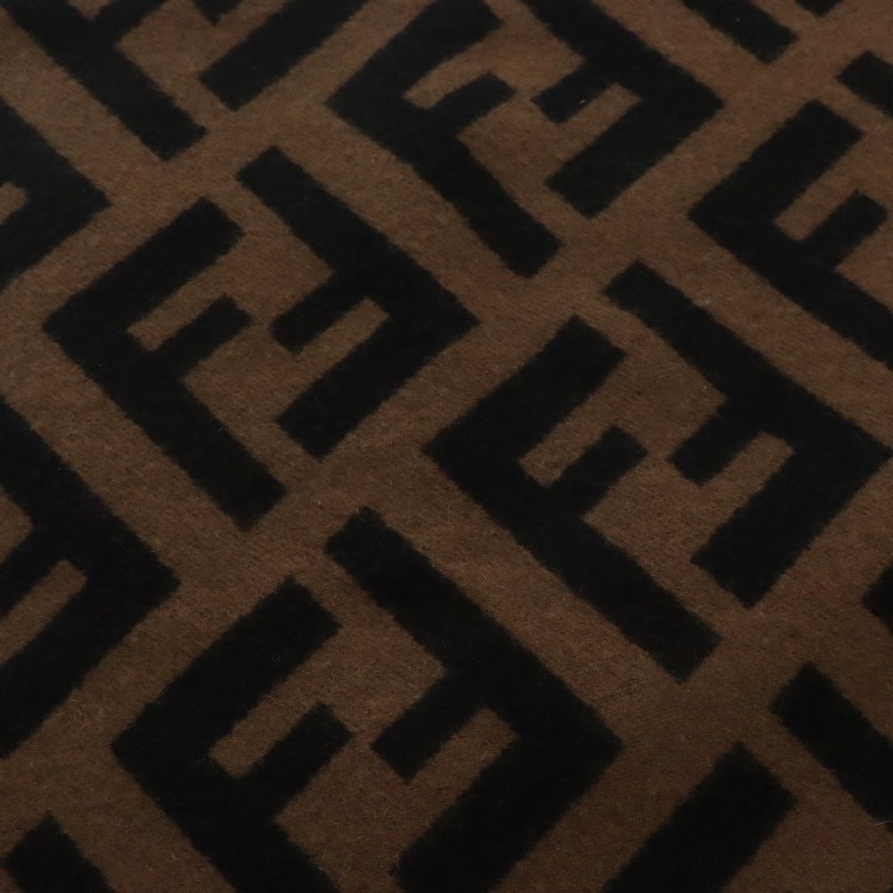 FENDI/ズッカ柄マフラー /ベージュ×ブラック 楽天市場】フェンディ ズッカ柄 マフラー ウール/アクリル