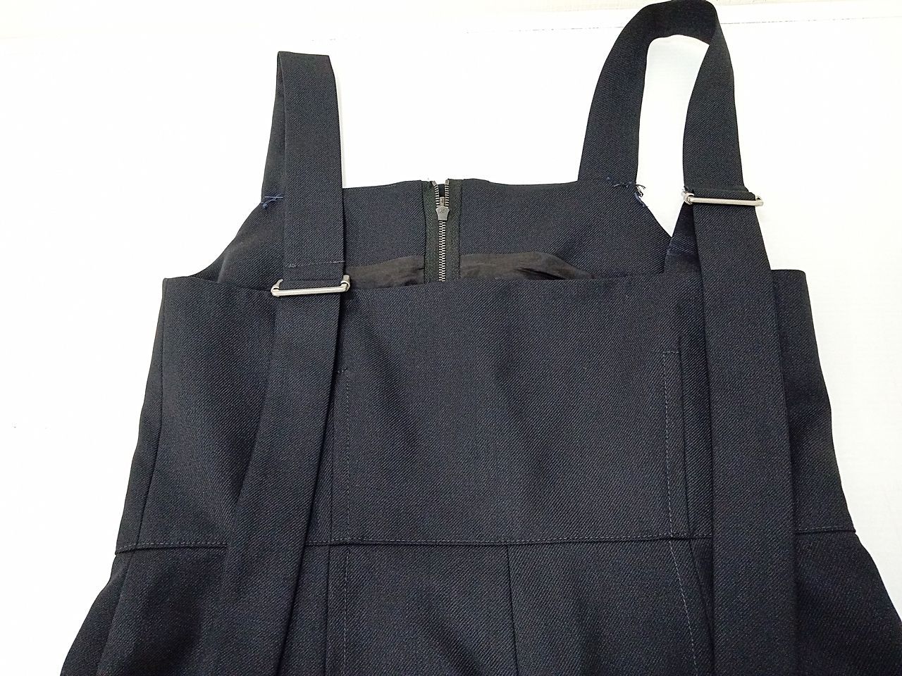 ebure サロペット　黒　36サイズ ebure エブール オールインワン サロペット サイズ36 ブラック