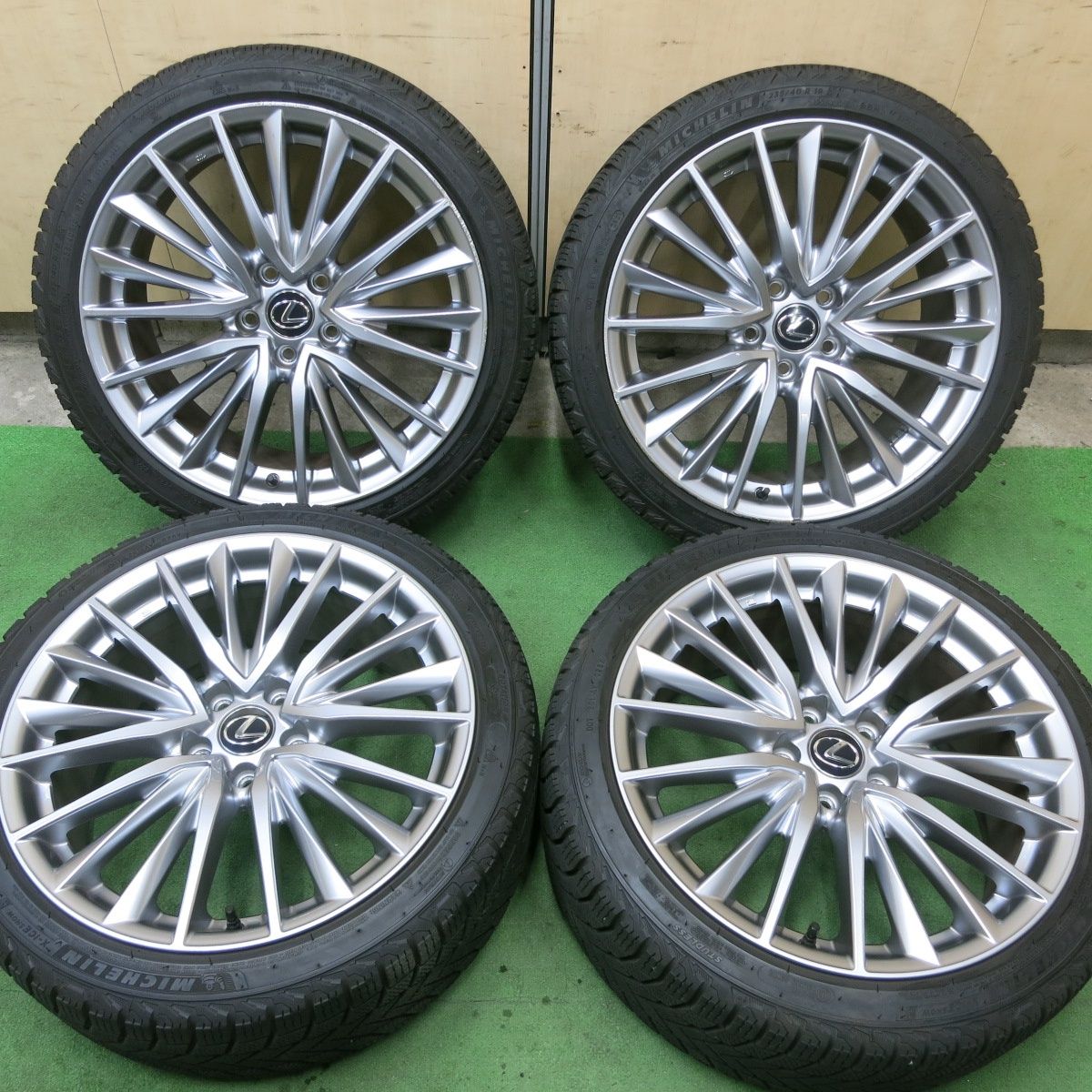 センサー付 23年 レクサス IS バージョンL 純正 235|40R19 スタッドレス ミシュラン X-ICE SNOW 19インチ PCD114.3|5H 5050203TTス