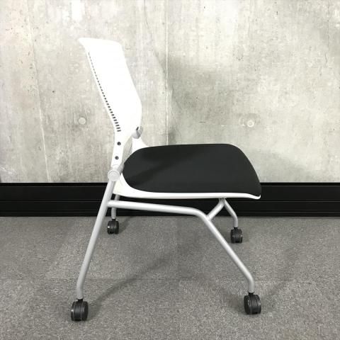 グラータチェア