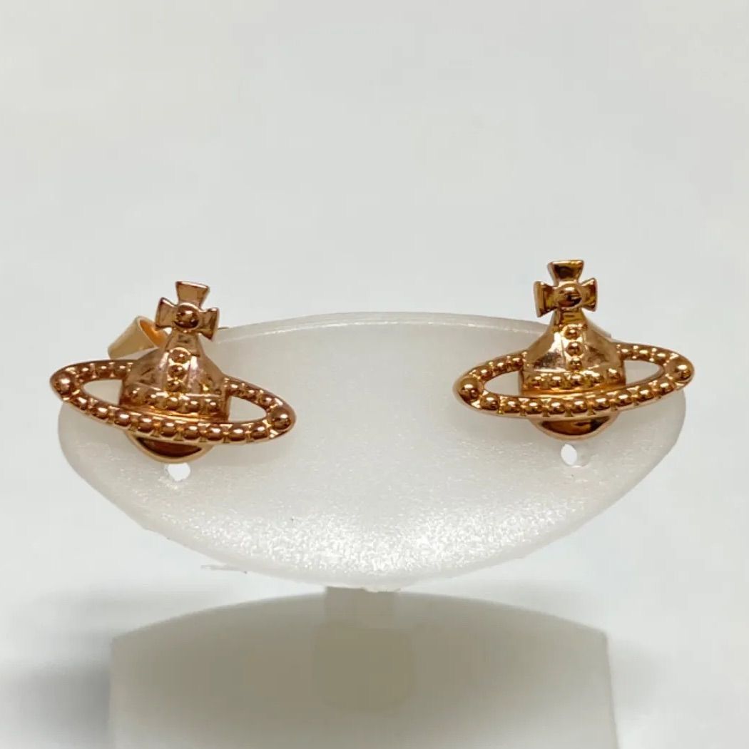 ヴィヴィアン・ウエストウッド ピアス - メルカリ