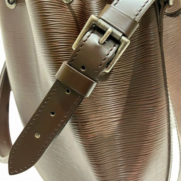 Vuitton