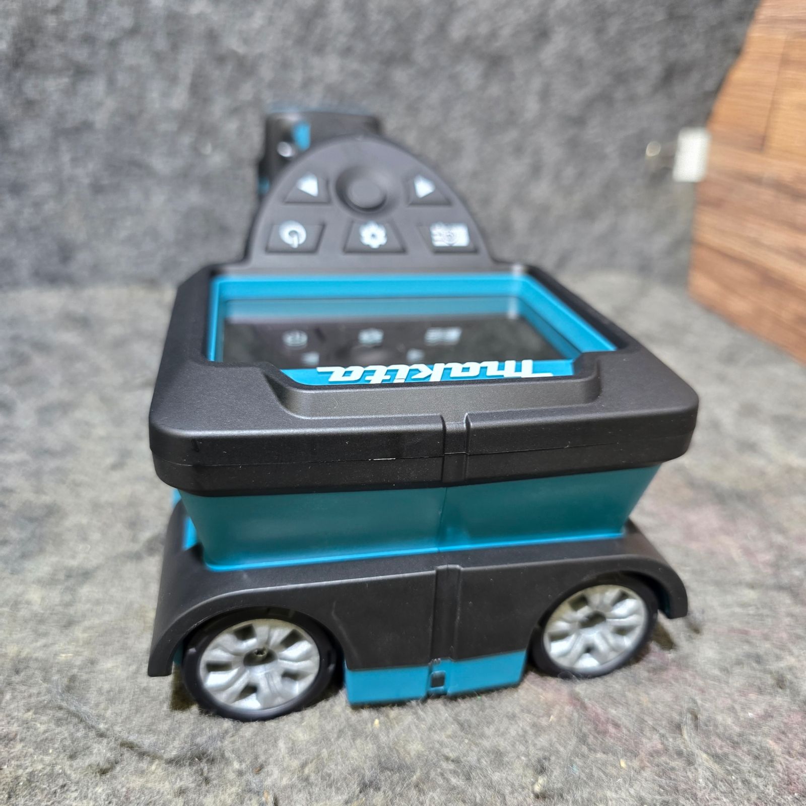 ♥品 マキタ makita コードレスウォールディテクタ コンクリート探知機 WD180DZK 桶川店