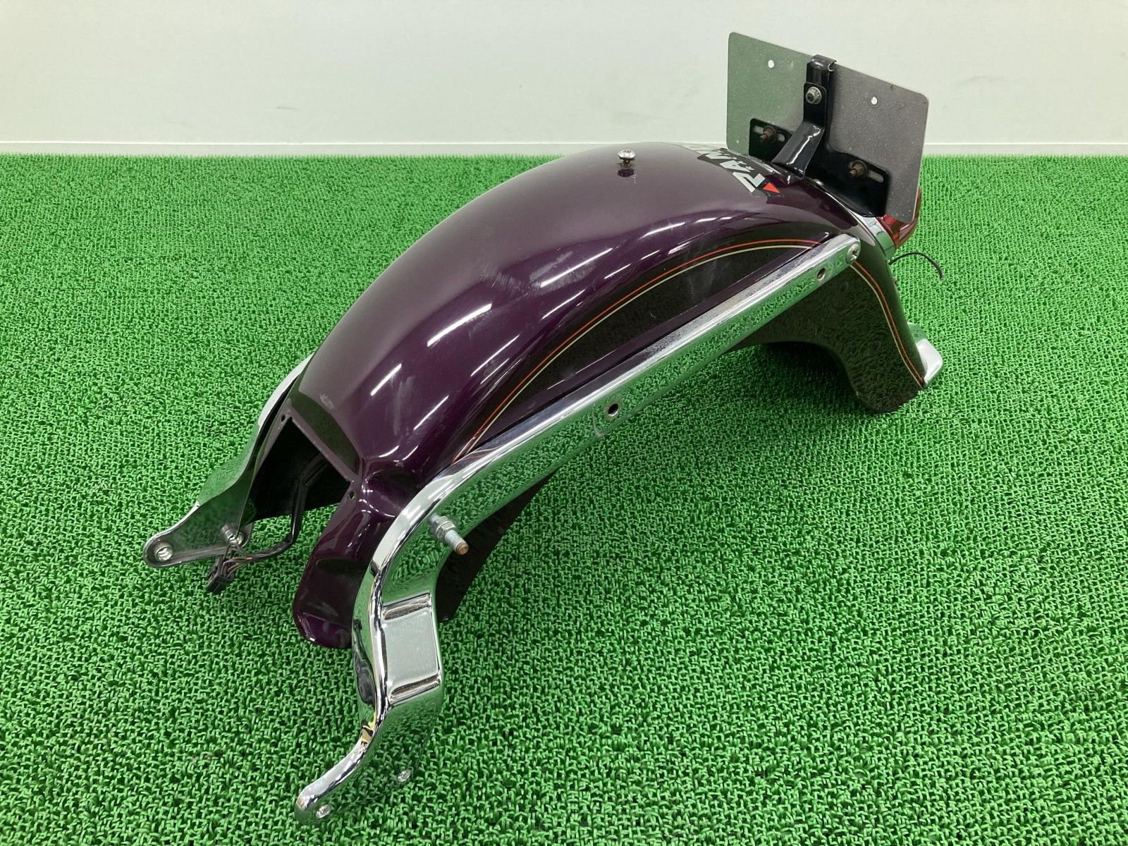 FLSTC1340 リアフェンダー 紫 ハーレー 純正 バイク 部品 ヘリテイジ
