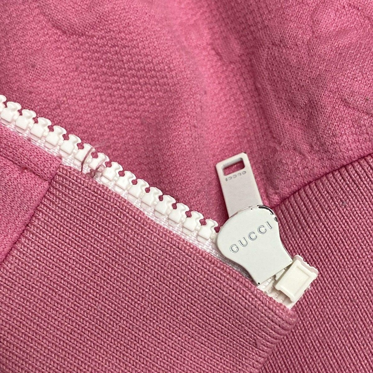GUCCI グッチ　ブルゾン　ウインドブレーカー　36m ピンク GUCCI グッチ ブルゾン ウインドブレーカー 36m ピンク - メルカリ