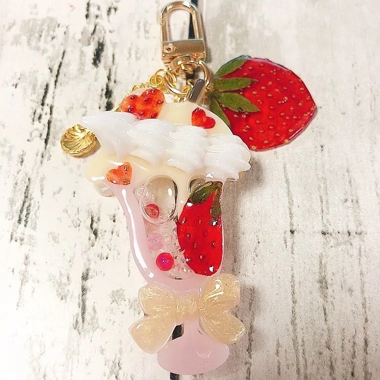 カフェシリーズオーダー専用ページ◆シェイカーキーホルダー 押しフルーツ チャーム カフェシリーズオーダー専用ページ◇シェイカーキーホルダー