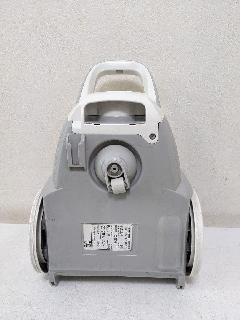 紙パック式掃除機