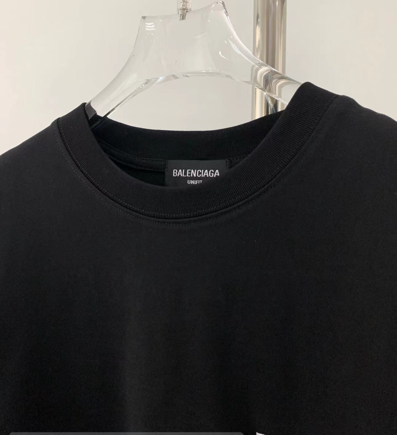 Balenciaga カジュアルルーズラウンドネックメンズ レディース半袖Tシャツ Balenciaga Ｔシャツ ディオール 男女兼用