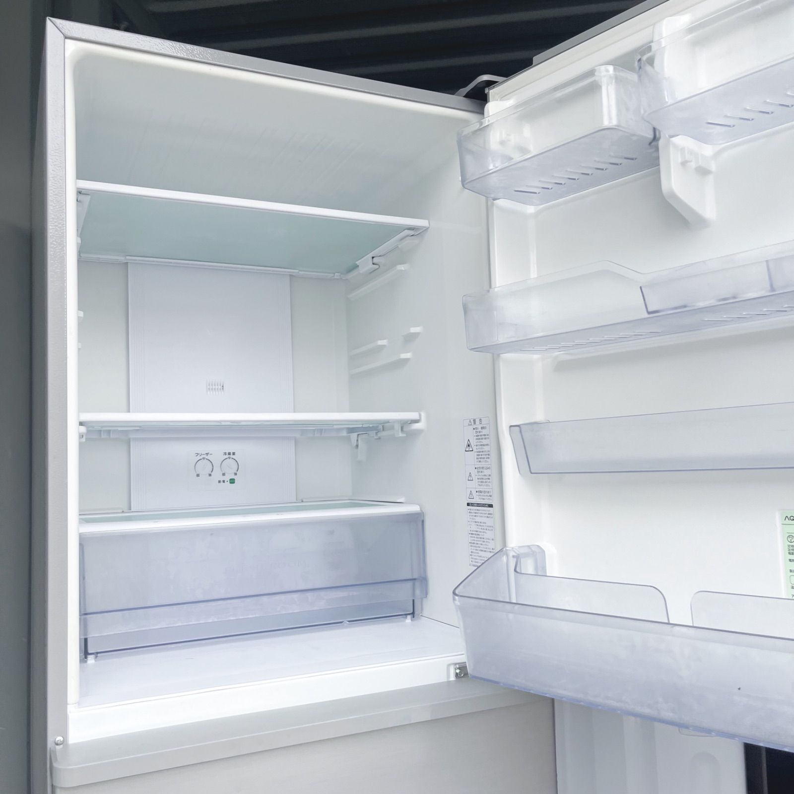 6取付無料！AQUAスタイリッシュミスティシルバー高性能4ドア冷蔵庫