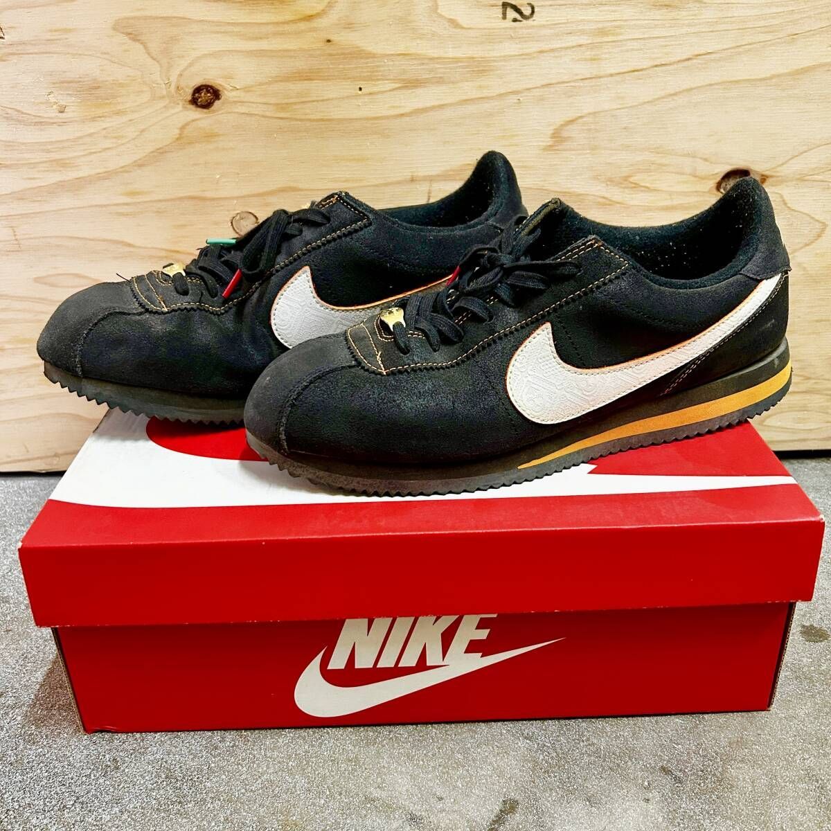 美品 NIKE / ナイキ Cortez Basic Se コルテッツベーシック スペシャル 