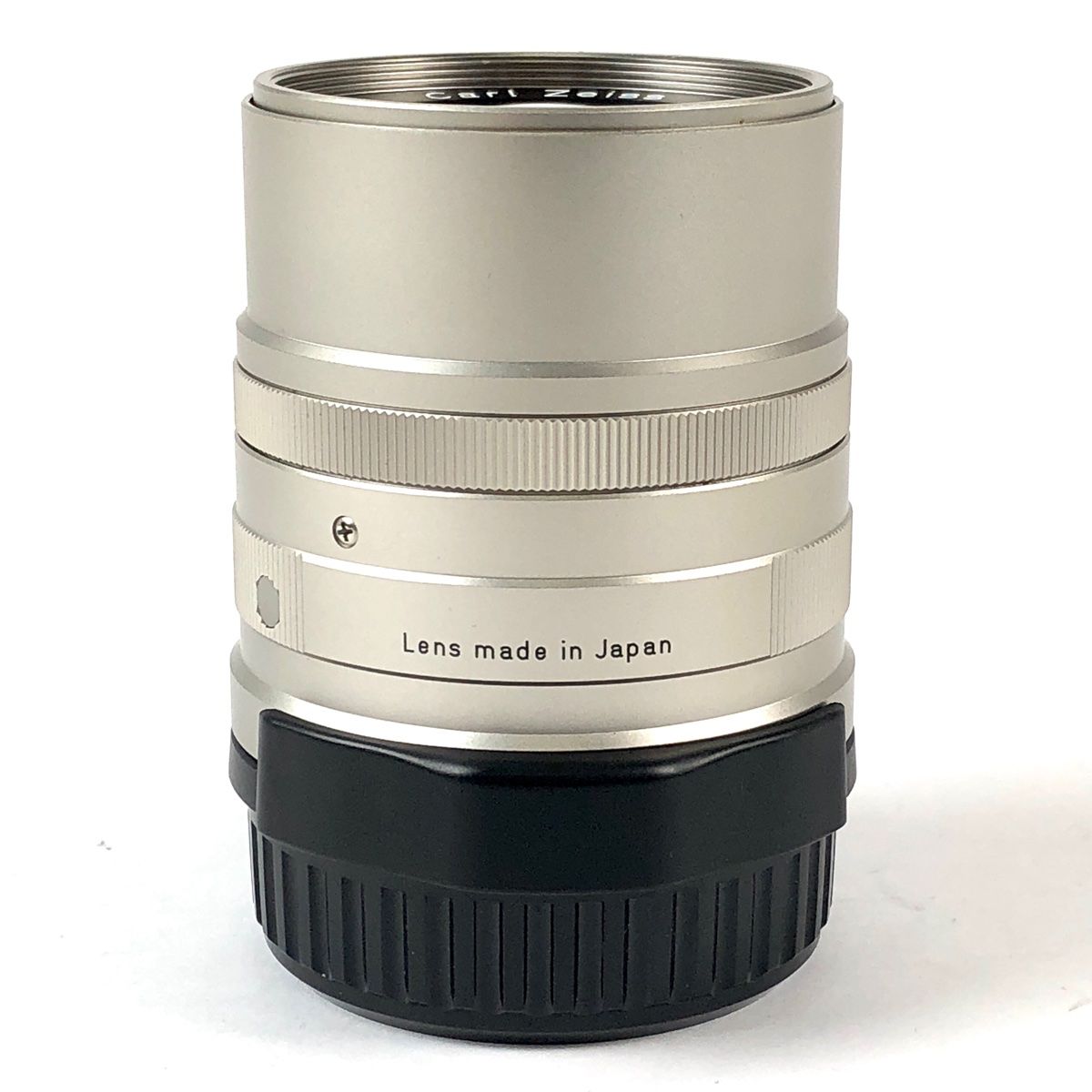 90mm F2.8