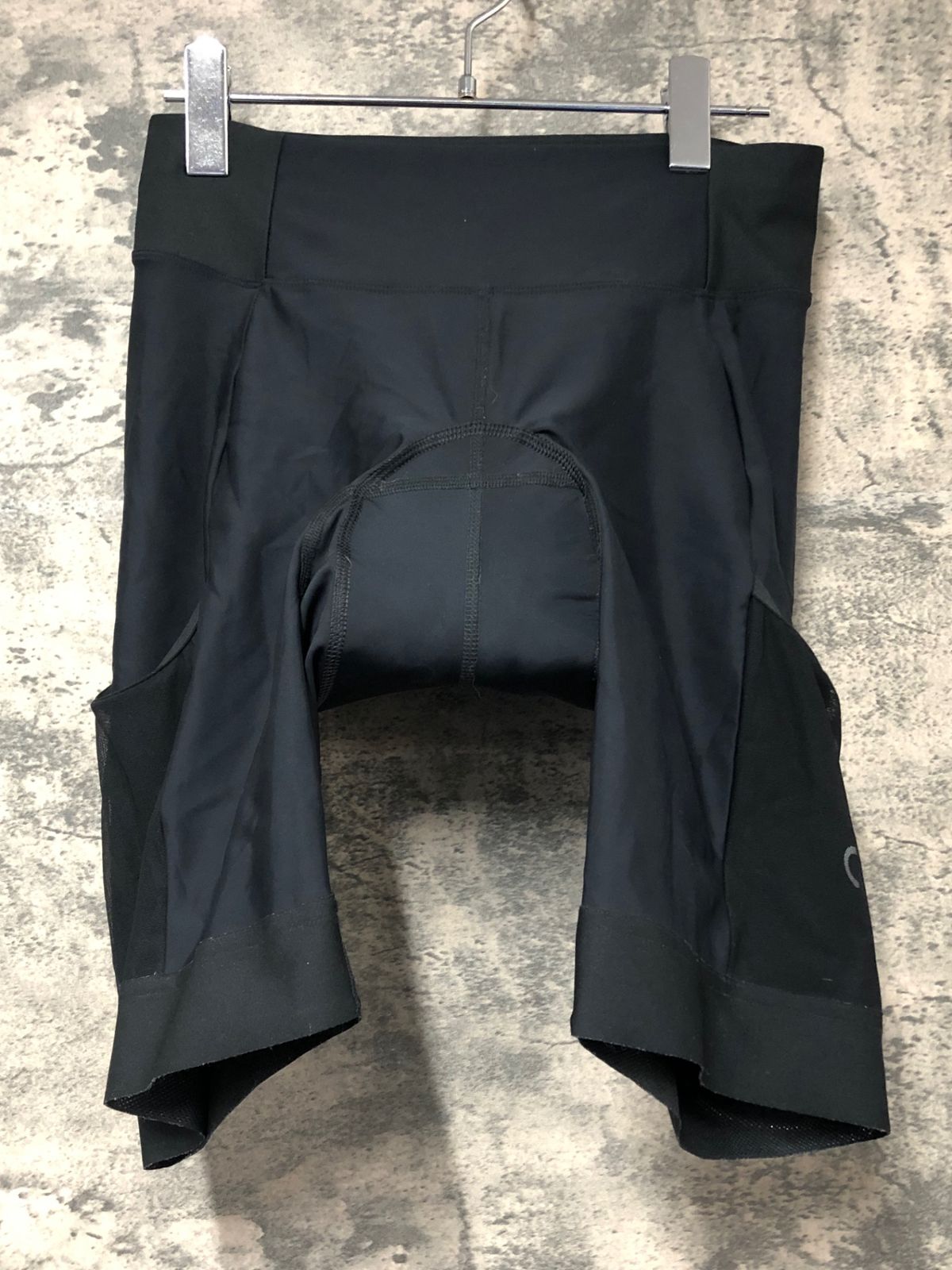 IX377 ラファ Rapha WOMEN S CORE CARGO SHORTS レーサーパンツ 黒 M