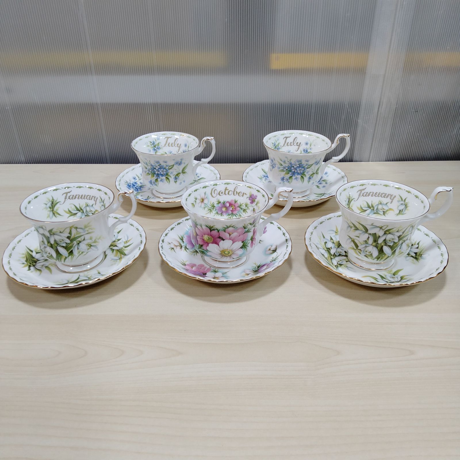 ロイヤルアルバート 花柄 カップ＆ソーサー 5客