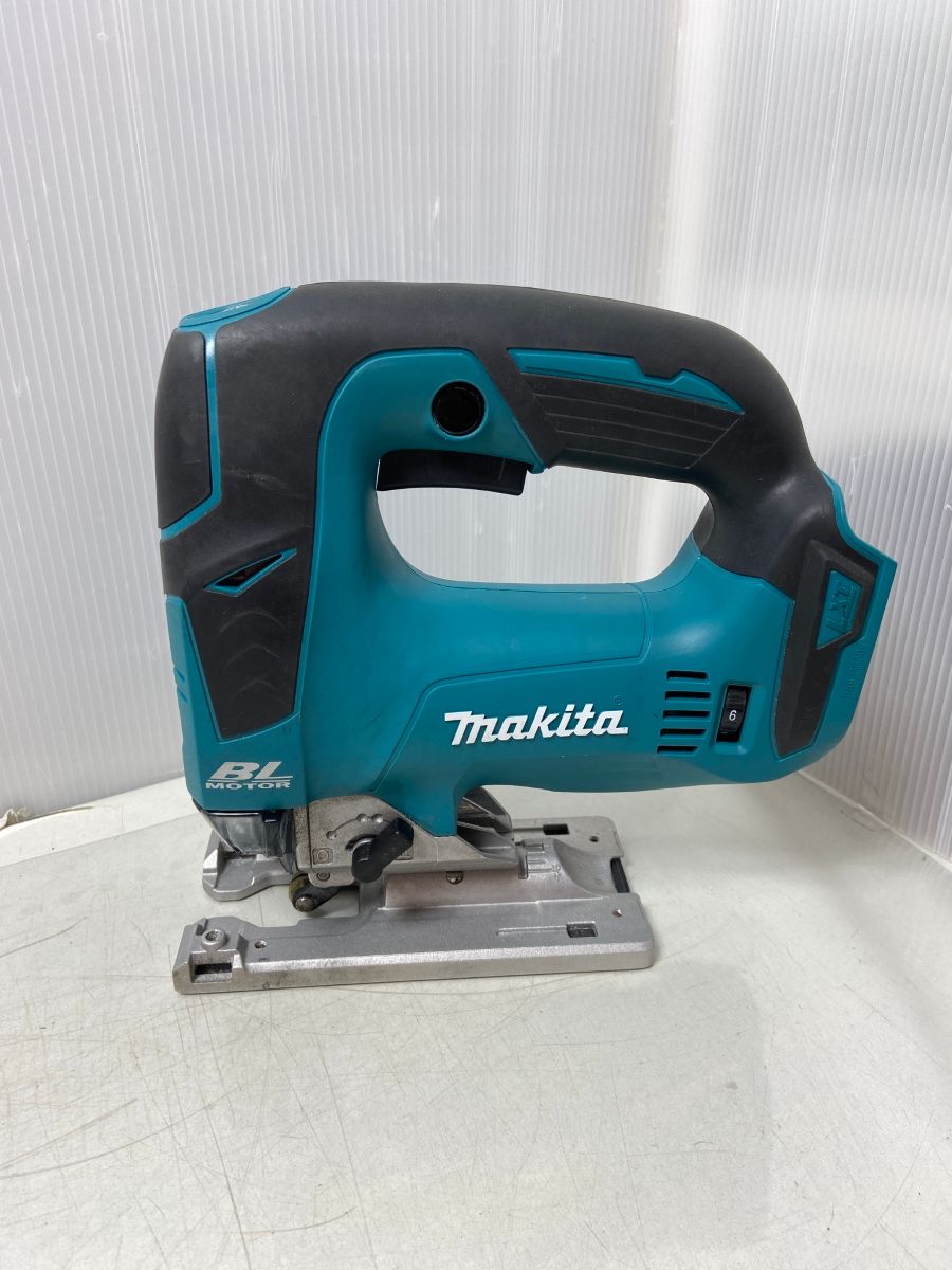 ΦΦMAKITA