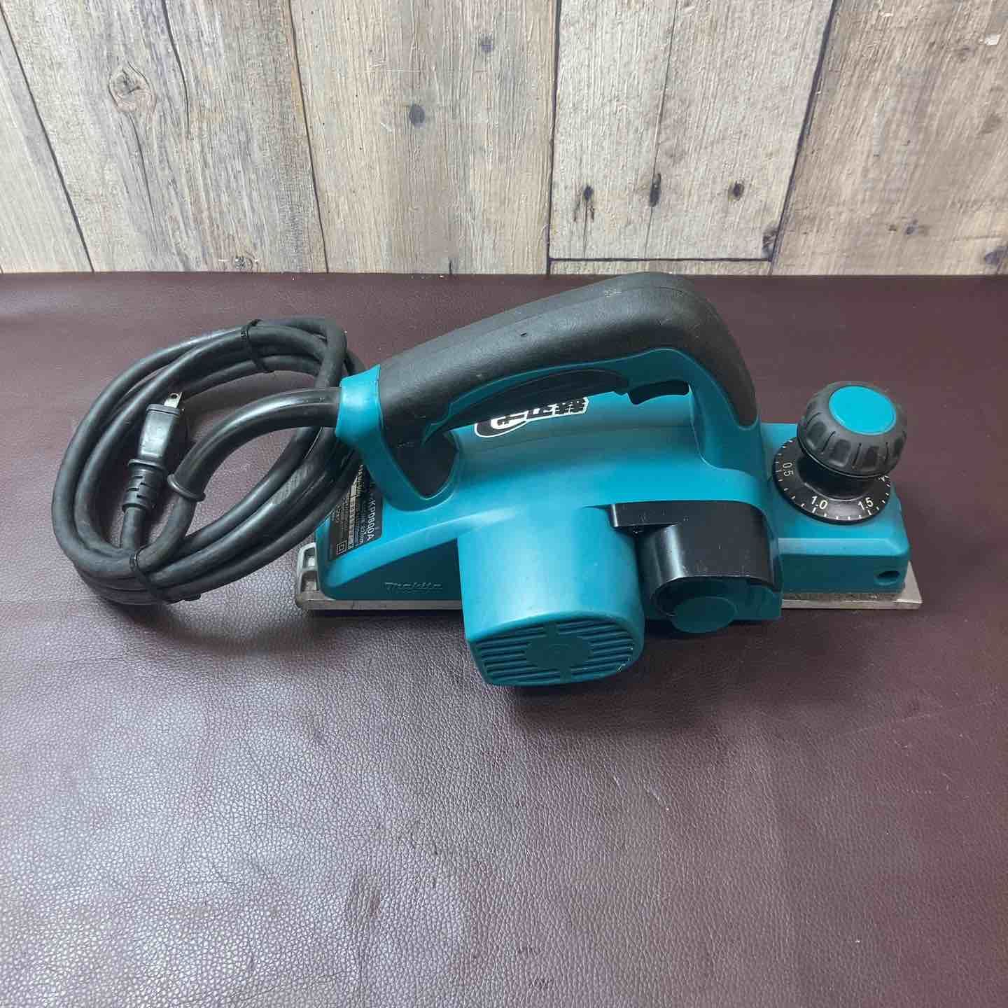 makita 電気カンナ