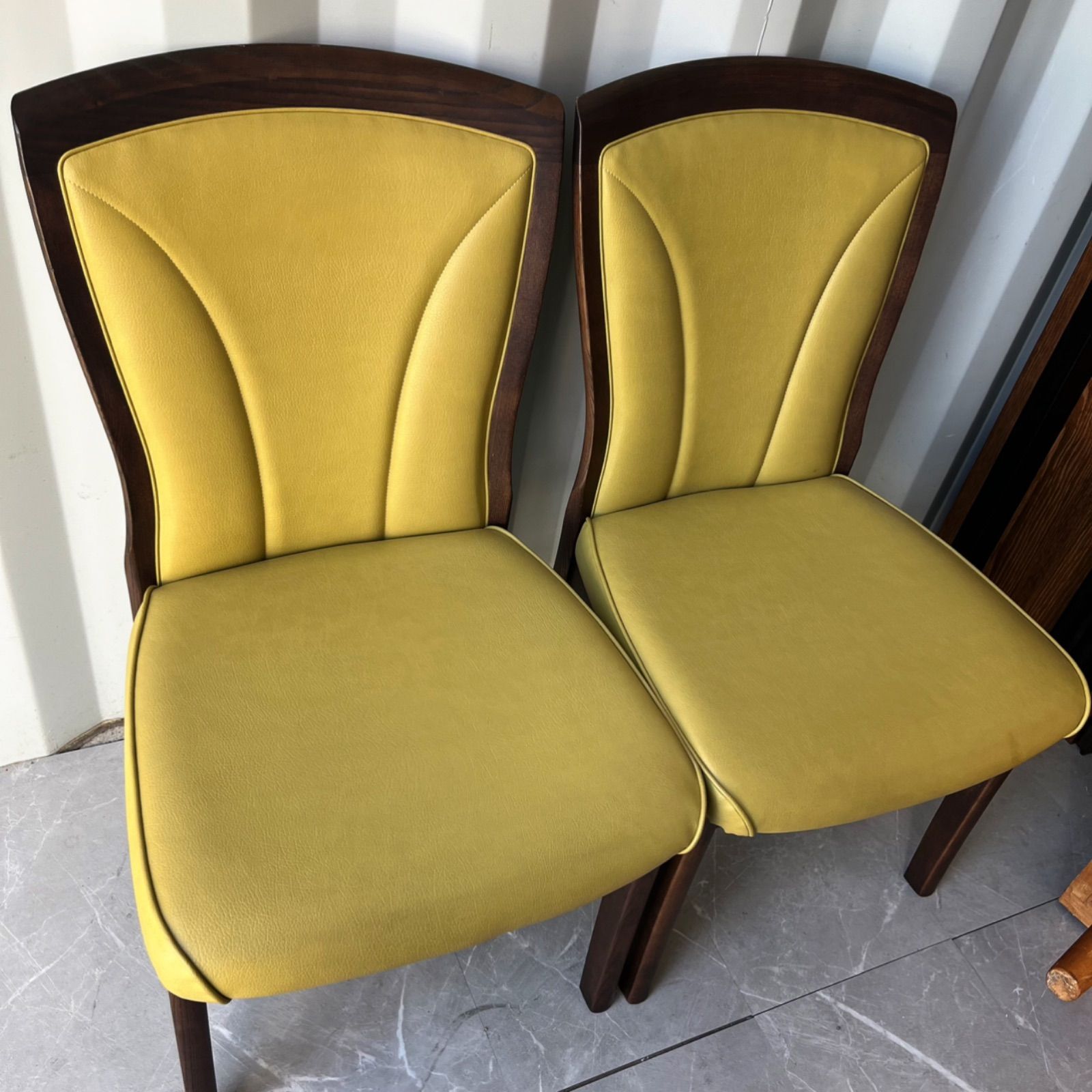 カリモク チターノ