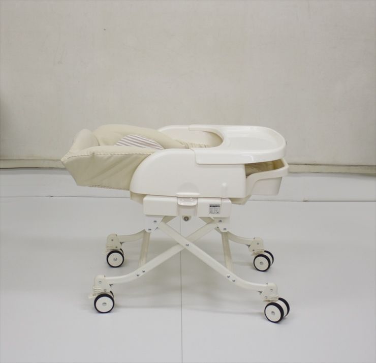 ハイローベビーラック マミースイング オフホワイト