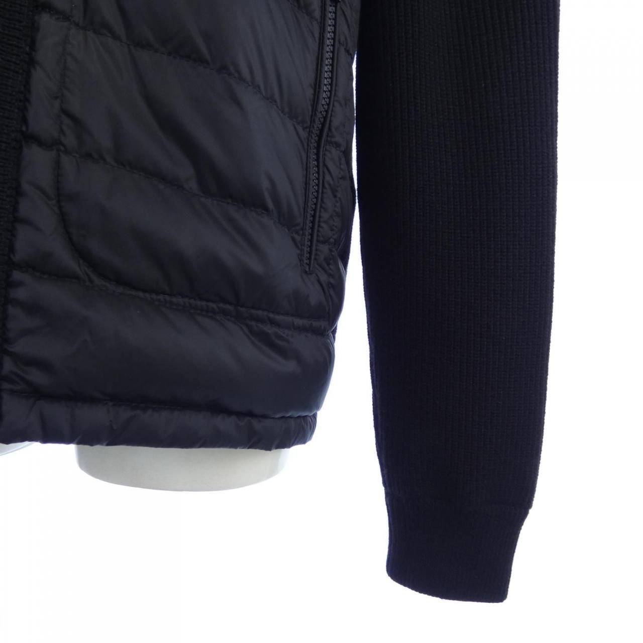 モンクレール MONCLER 20919413700 ダウンジャケット WWW_OLIVIERBERNSTEIN_COM