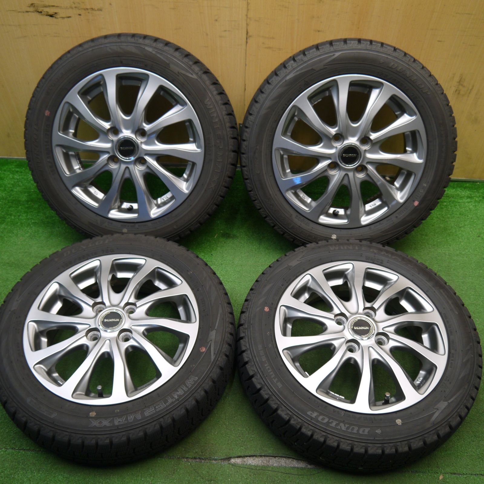 スタッドレスタイヤVRX2 175/65R14 ホイール付　バリ溝 スタッドレスタイヤVRX2 175/65R14 ホイール付 バリ溝