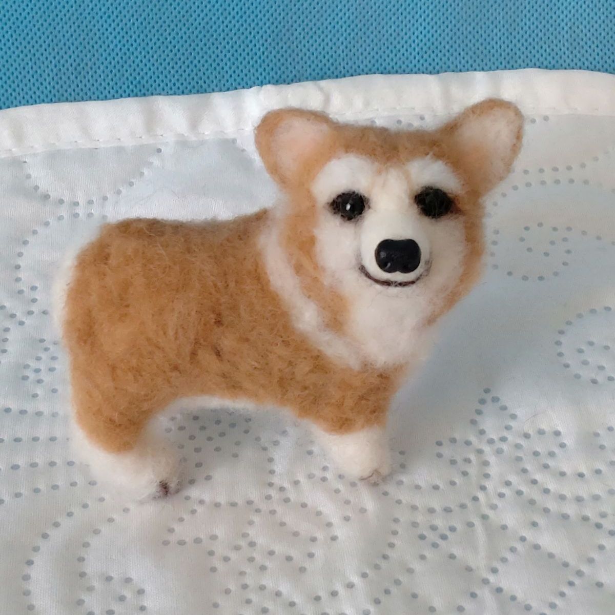 羊毛フェルト犬コーギー ミニサイズ - メルカリ