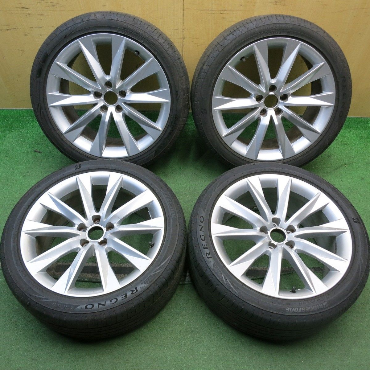 バリ溝 23年 9.5分 アウディ A7 純正 255 40R19 ブリヂストン レグノ GR-X2 19インチ PCD112 5H 5100402HAノ