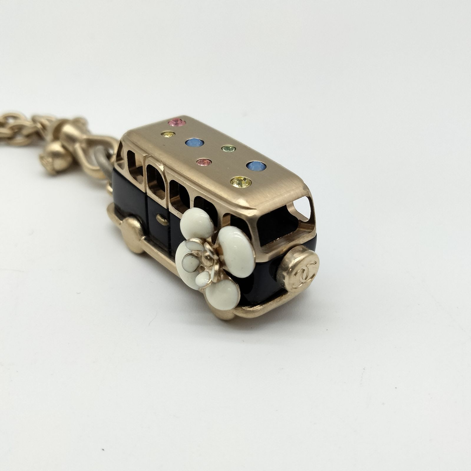 ✨シャネル✨ バス カメリア モチーフ バッグチャーム ラインストーン