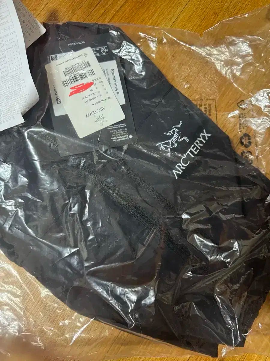 ARC TERYX アークテリクス スコーミッシュ フーディー パーカー m サイズ