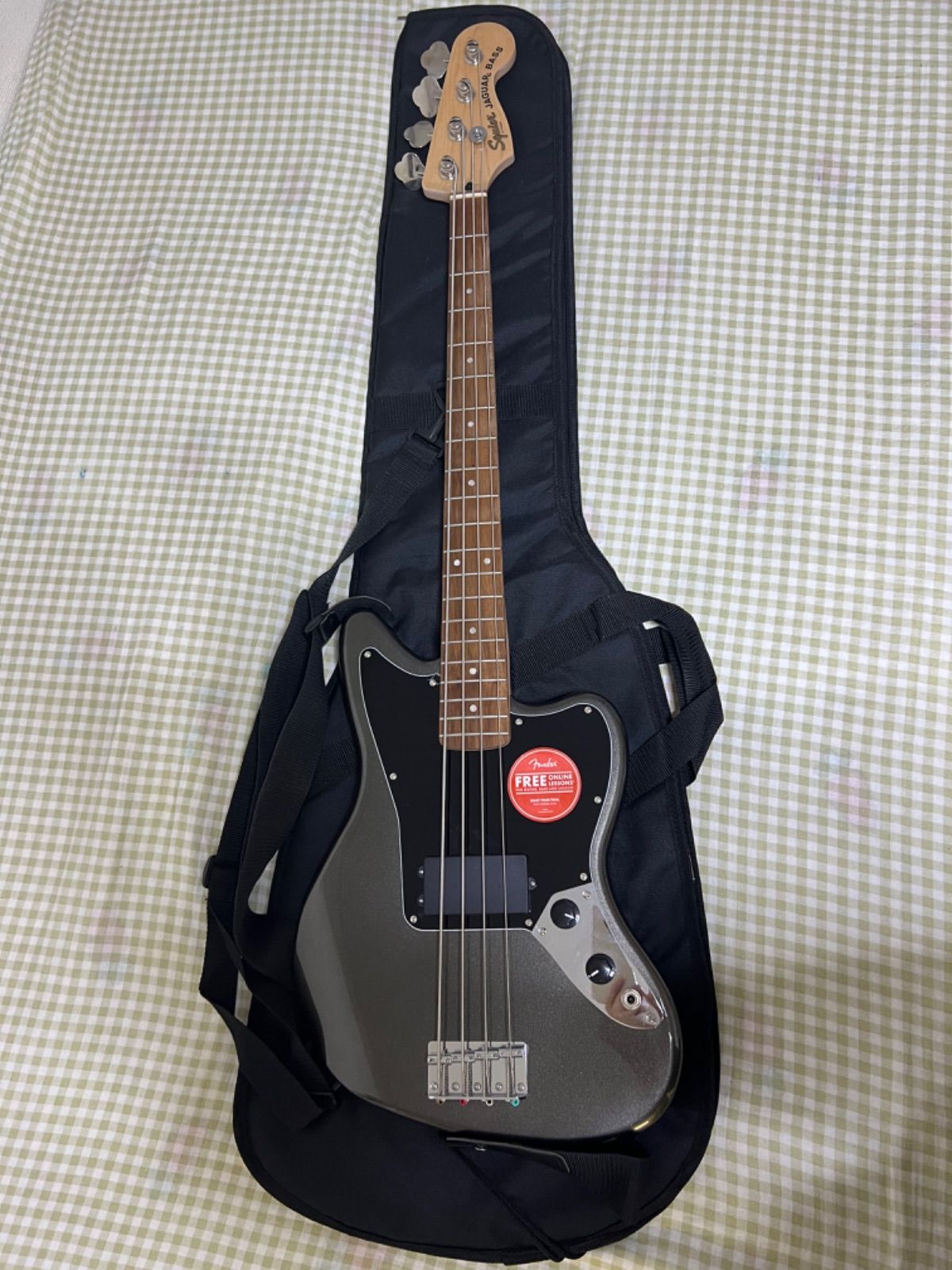 Squier エレキベース CLASSIC VIBE JAGGER BASS （色：Black／指板：ローレル）