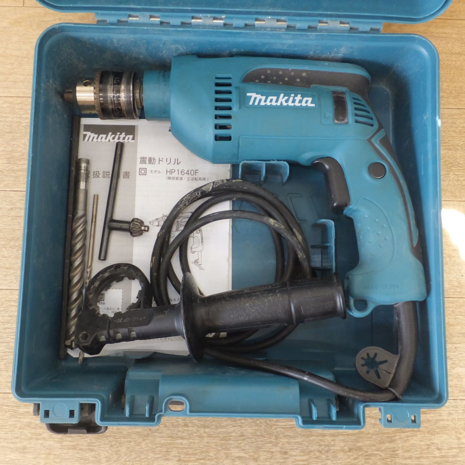 マキタ makita 16mm 震動ドリル HP1640F 鉄工 13mm コンクリート 16mm 100V 7.2A 50-60Hz 680W