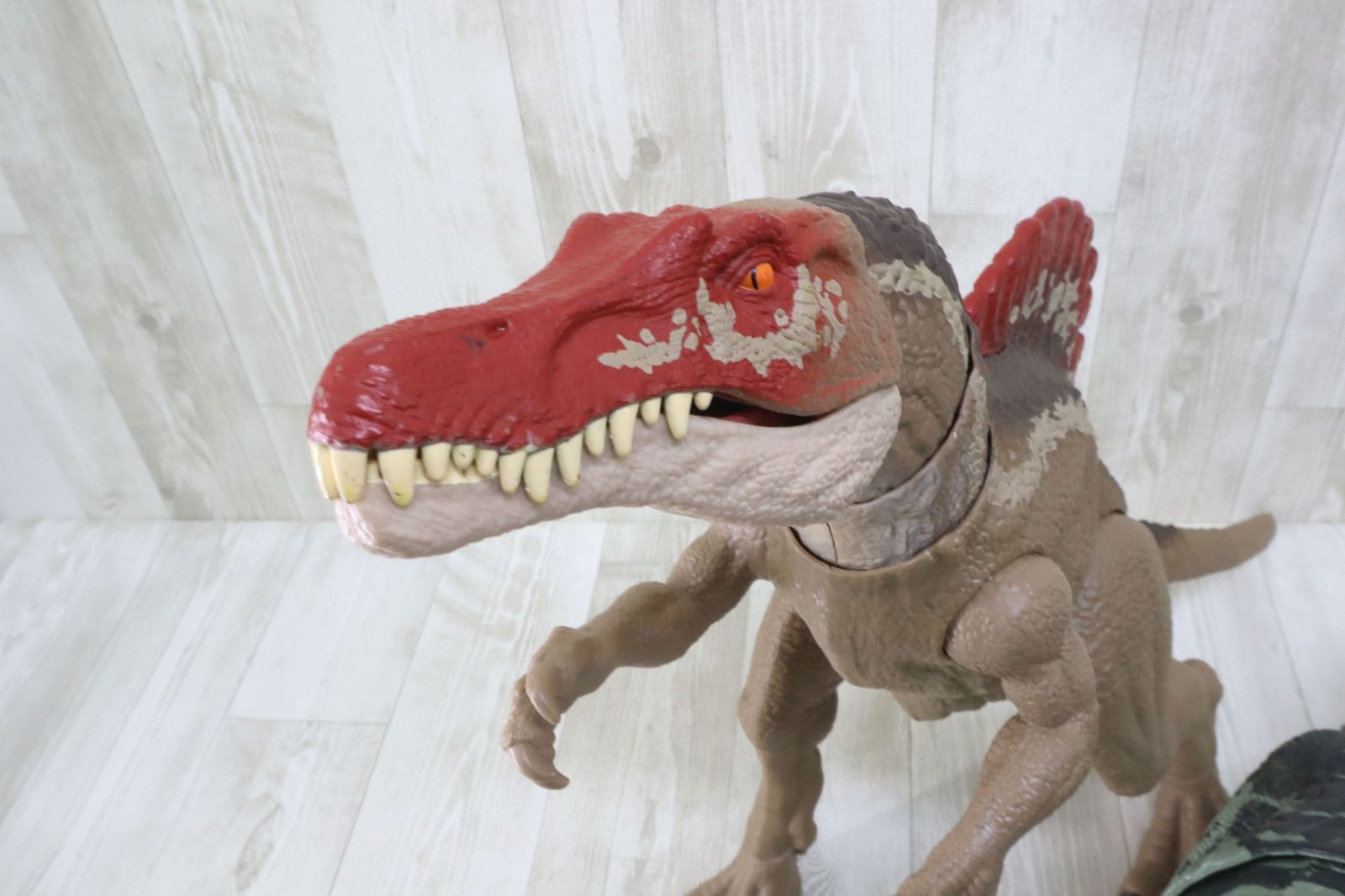 マテル ジュラシックワールド まとめ 恐竜 ほえる