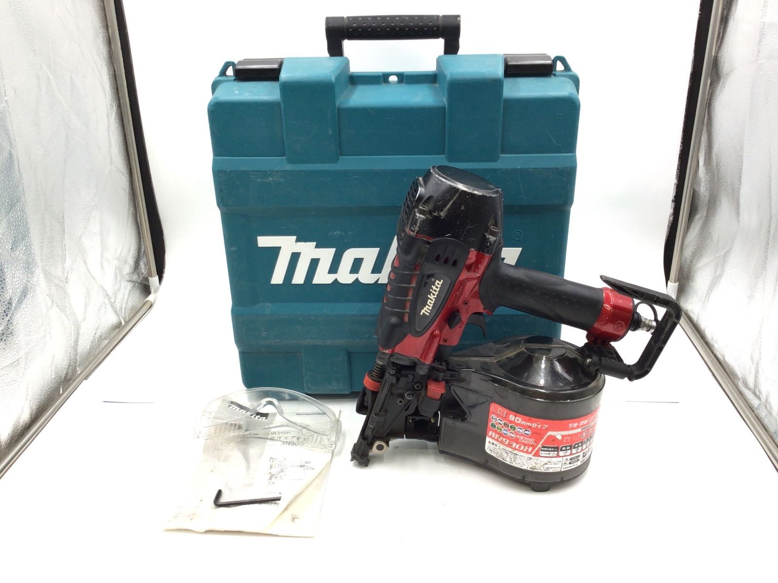 【領収書発行可】Makita/マキタ 90mm 高圧エア釘打(赤) AN930H [ITPTNGZ66KUO][エコツール半田店]