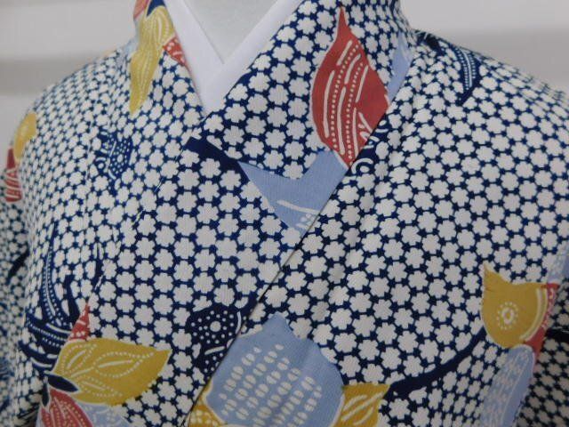 小紋 紬 裂取り 松竹梅 菊 牡丹 流水 波 着物 014a d (桐の花の 小紋 紬 裂取り 松竹梅 菊 牡丹 流水 波 着物 014a d (桐の花の