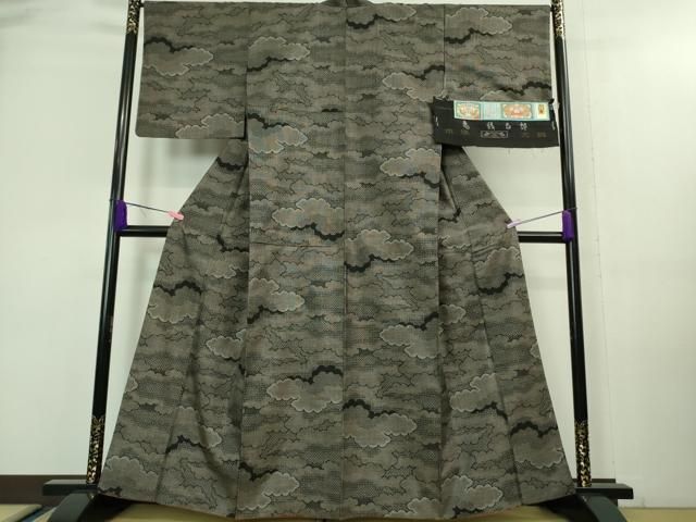 さくらさく　本場大島紬　絣の魔術師　恵積五郎　証紙有り　未使用　美品 さくらさく様専用 本場大島紬 絣の魔術師 恵積五郎 証紙有り 未