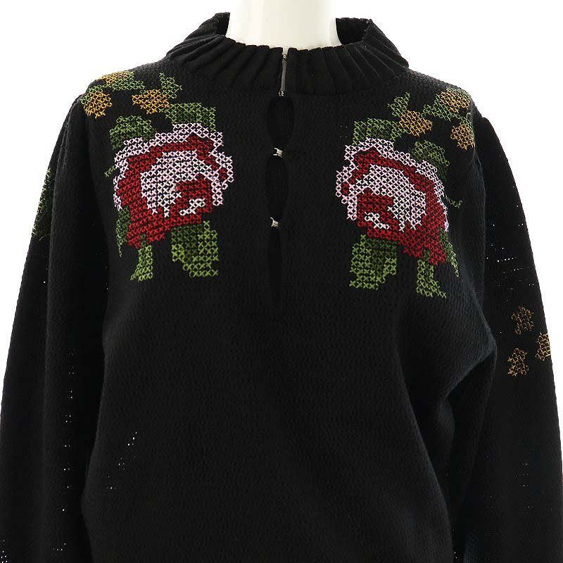 アメリヴィンテージ　トップス Ameri（アメリ）の「CROSS STITCH SHORT KNIT TOP（カーディガン