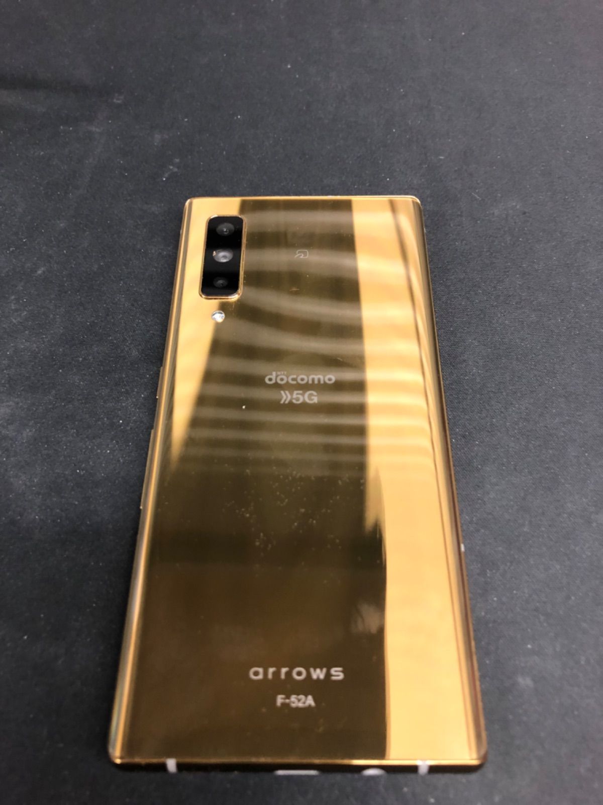 【中古品】Arrows NX9 docomo 128GB F52A ゴールド
