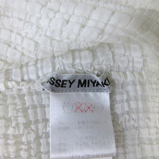 me イッセイミヤケ 美品 花柄カットソー プリーツ ワッフル 長袖 ハイネック ISSEY MIYAKE - ♪♪ISSEY MIYAKE イッセイミヤケ Me ミー