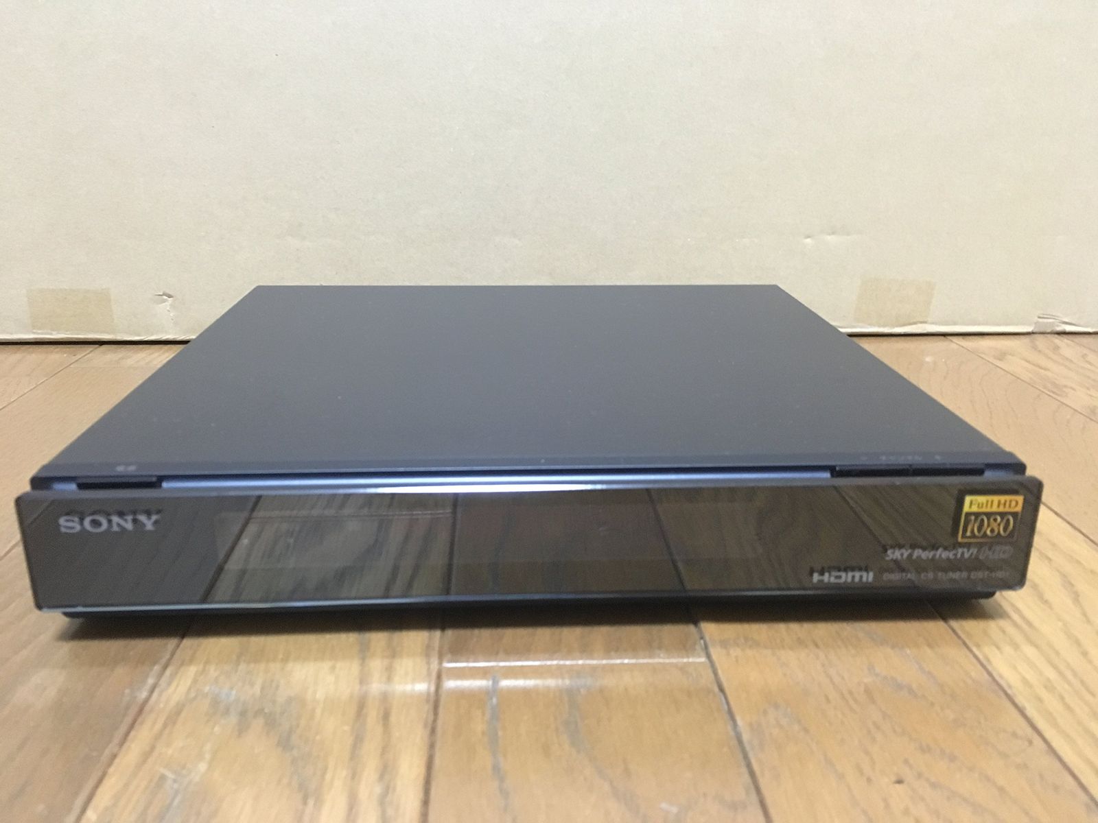 SONY デジタルCS放送チューナー DST-HD1(中古品)