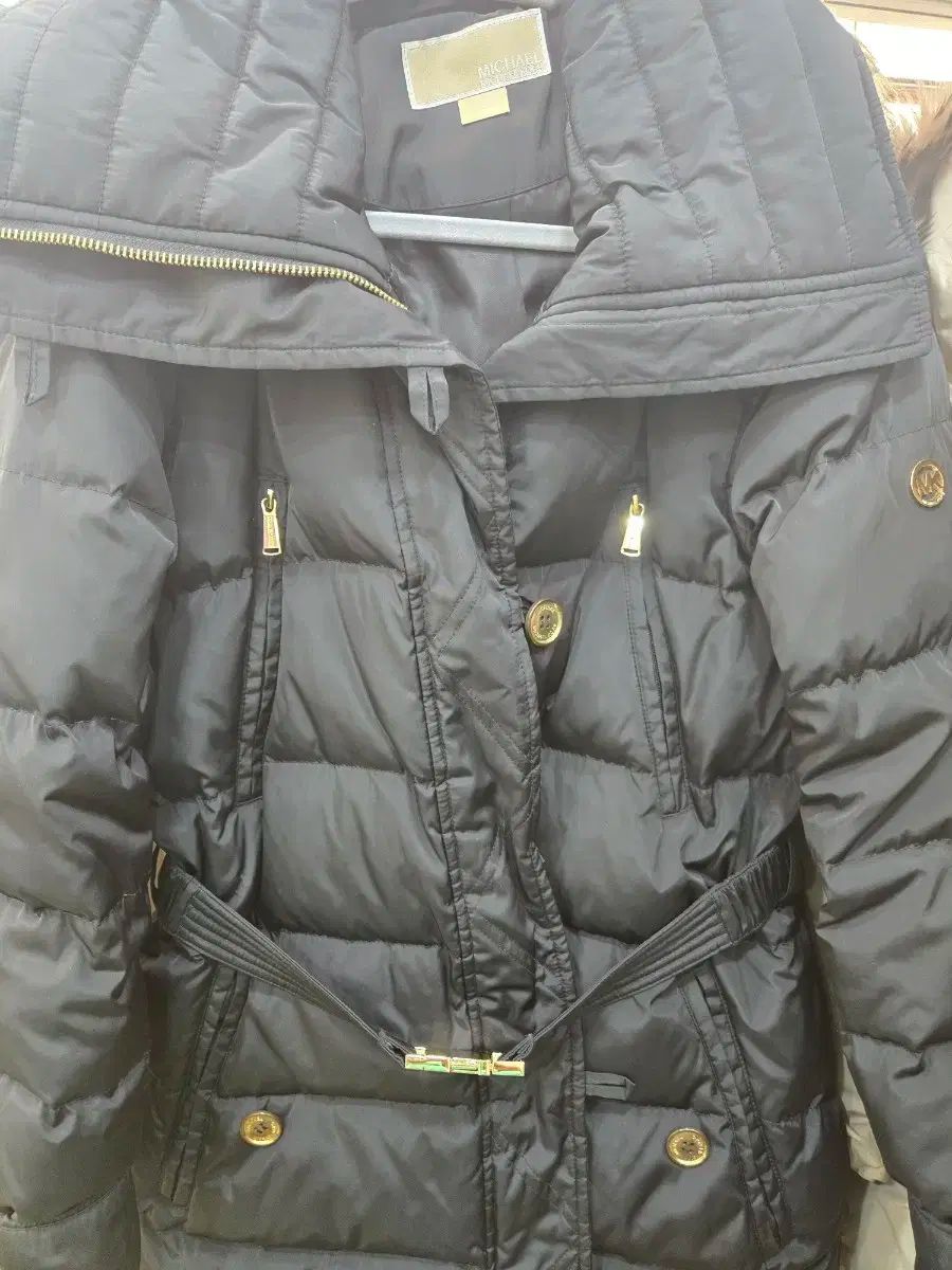 MARCJACOBS マークジェイコブス ダウン