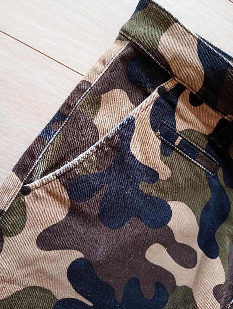 値下げ中　PEARLY GATES カモフラージュパンツ　［used］ 人気！PEARLY GATES パーリーゲイツ カモフラパンツ - メルカリ