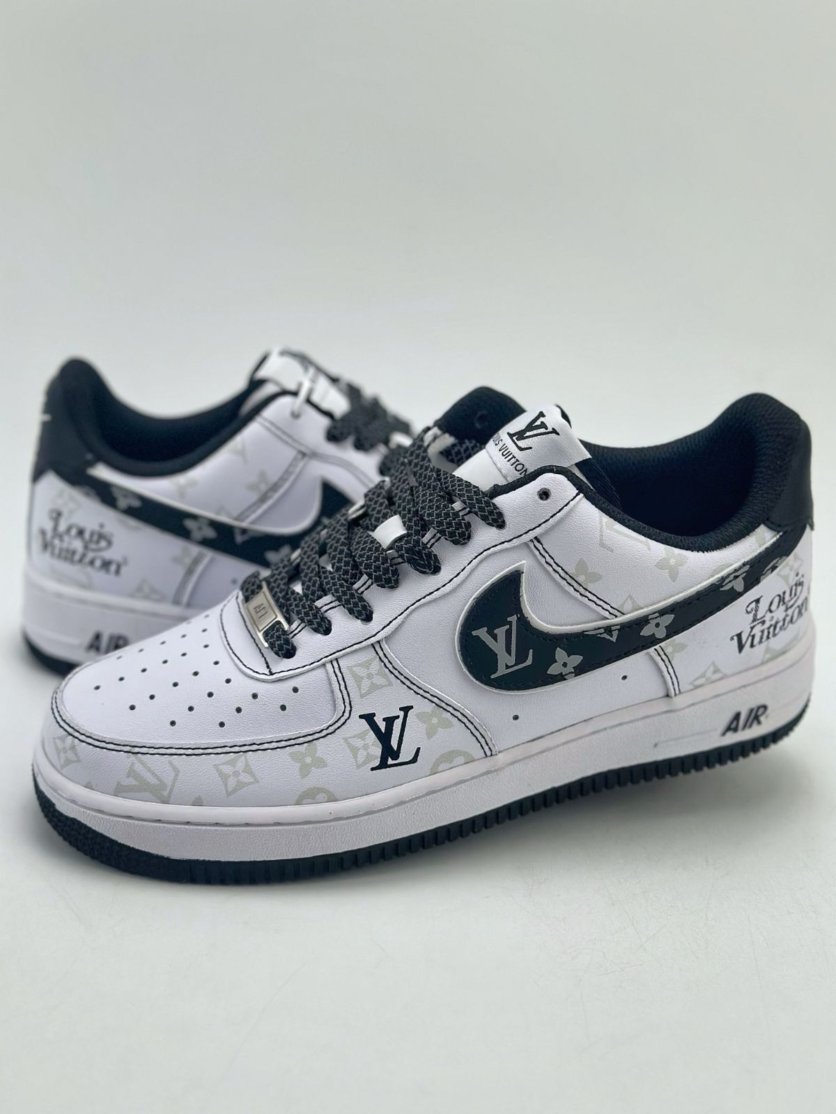 NIKE air force 1 07 low LV