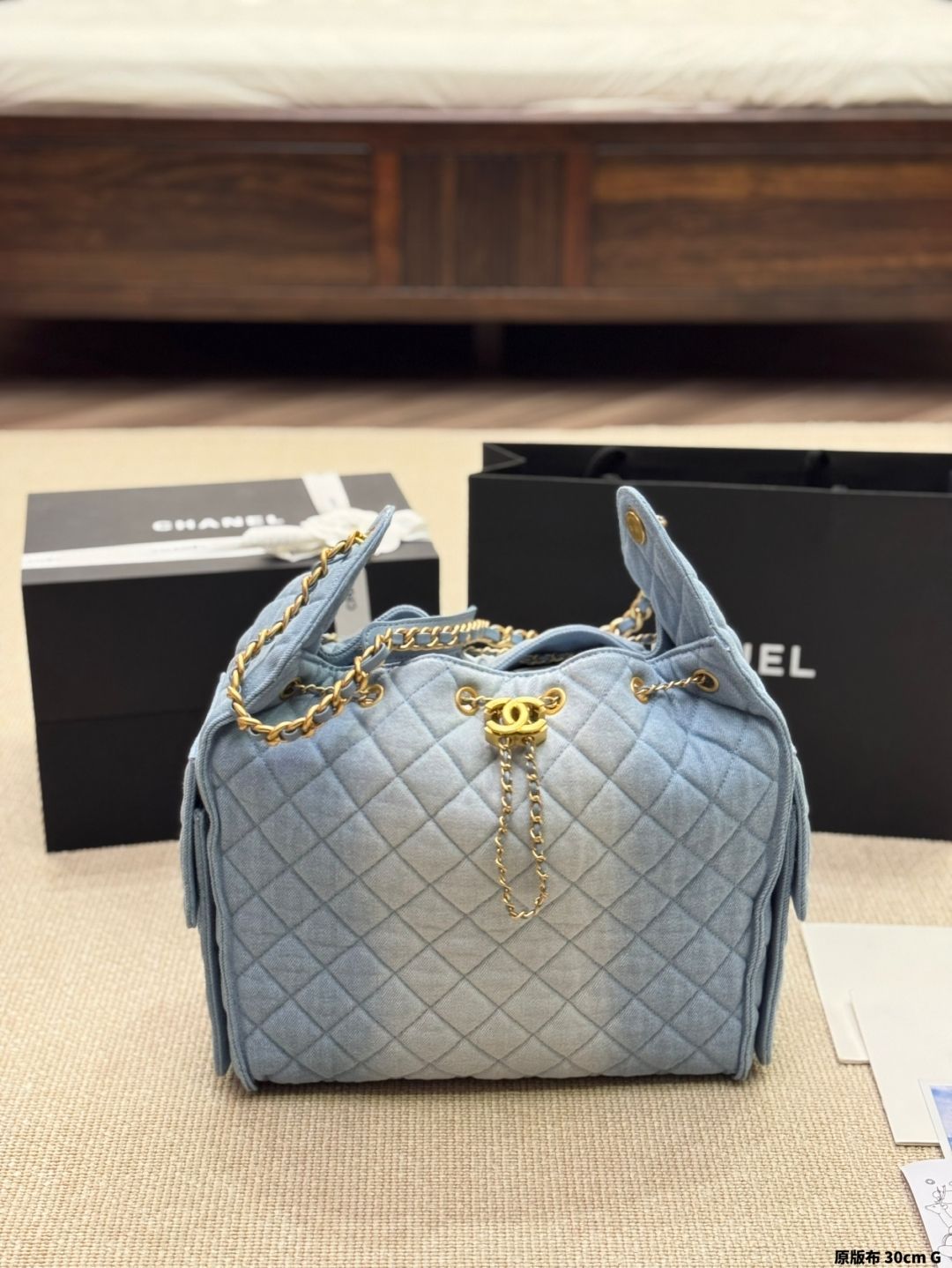今日特価】Chanel 25s Light Blue Denim Hobo - シャネル 25s