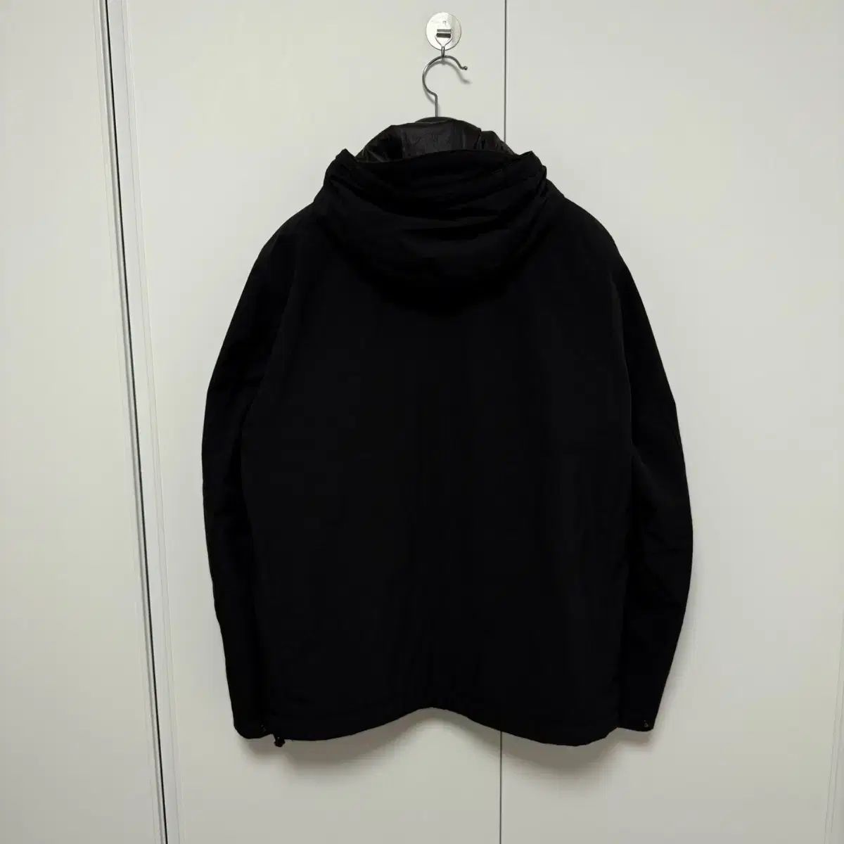 新モデルタグ L size ストーンアイランド プリマロフト ウィンドブレーカー