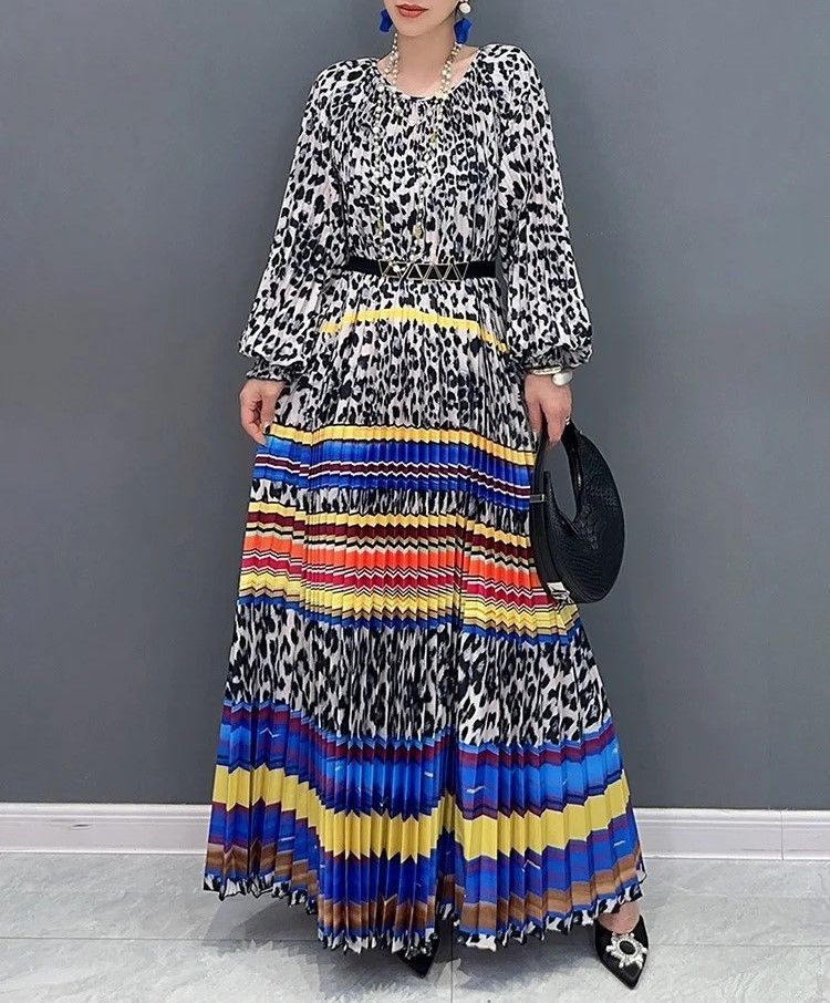 専用※社交ダンスドレス ラテン アニマル柄 ヒョウ柄 社交ダンス ドレス ラテン ダンス 衣装 社交ダンス衣装　アニマル　ヒョウ柄　ダンスドレス　ダンスウェア　ダンス　ドレス