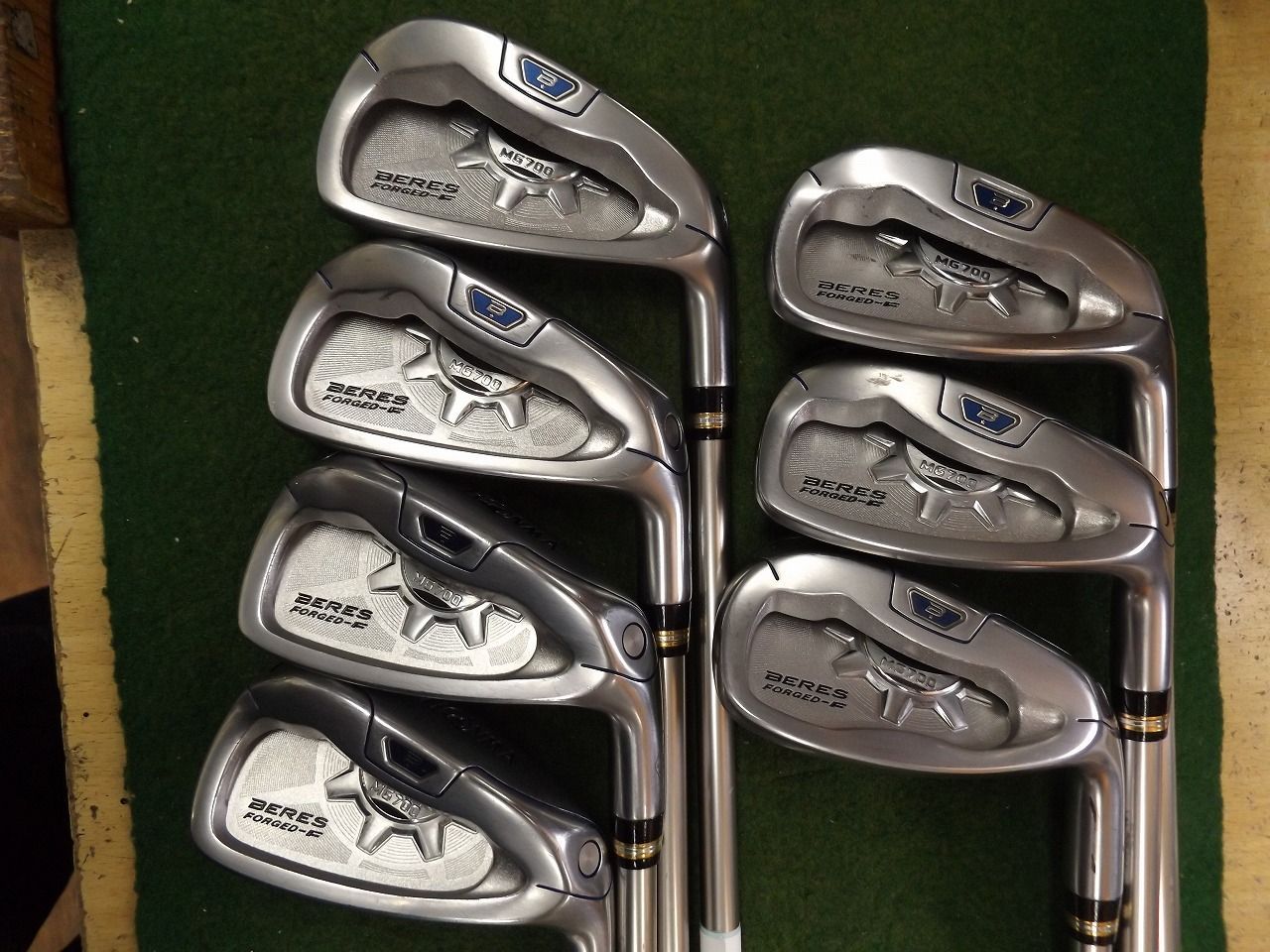 4883 BERES MG700 6-11 SW ARMRQ UD49 1S R ホンマ ベレス アイアンセット ゴルフクラブ .986021